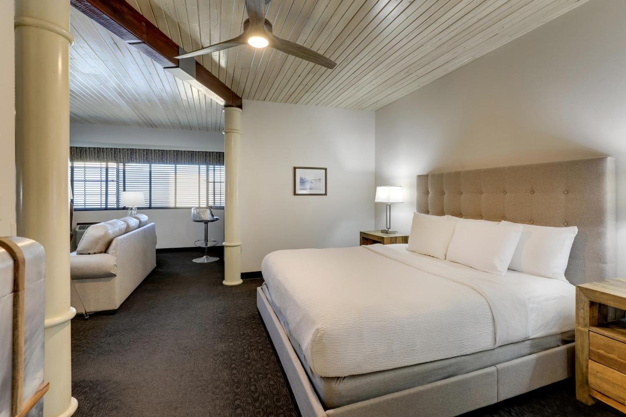 Stoney Creek Hotel Tulsa - 断箭镇 外观 照片